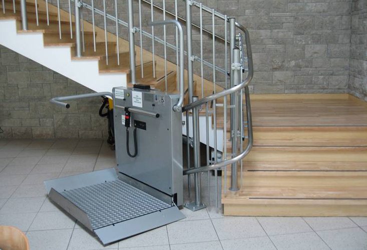 wheelchair lift